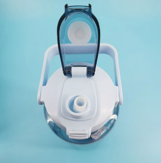 Motivierende 2L Trinkflasche mit Zeitmarkierungen - Auslaufsicher & Umweltfreundlich für Optimale Hydration 2