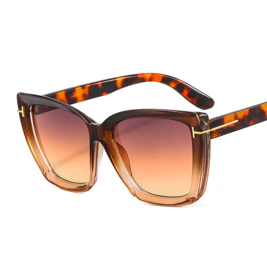 Stylische Cat-Eye Sonnenbrille mit UV400-Schutz und Farbverlauf für modernen Look 0